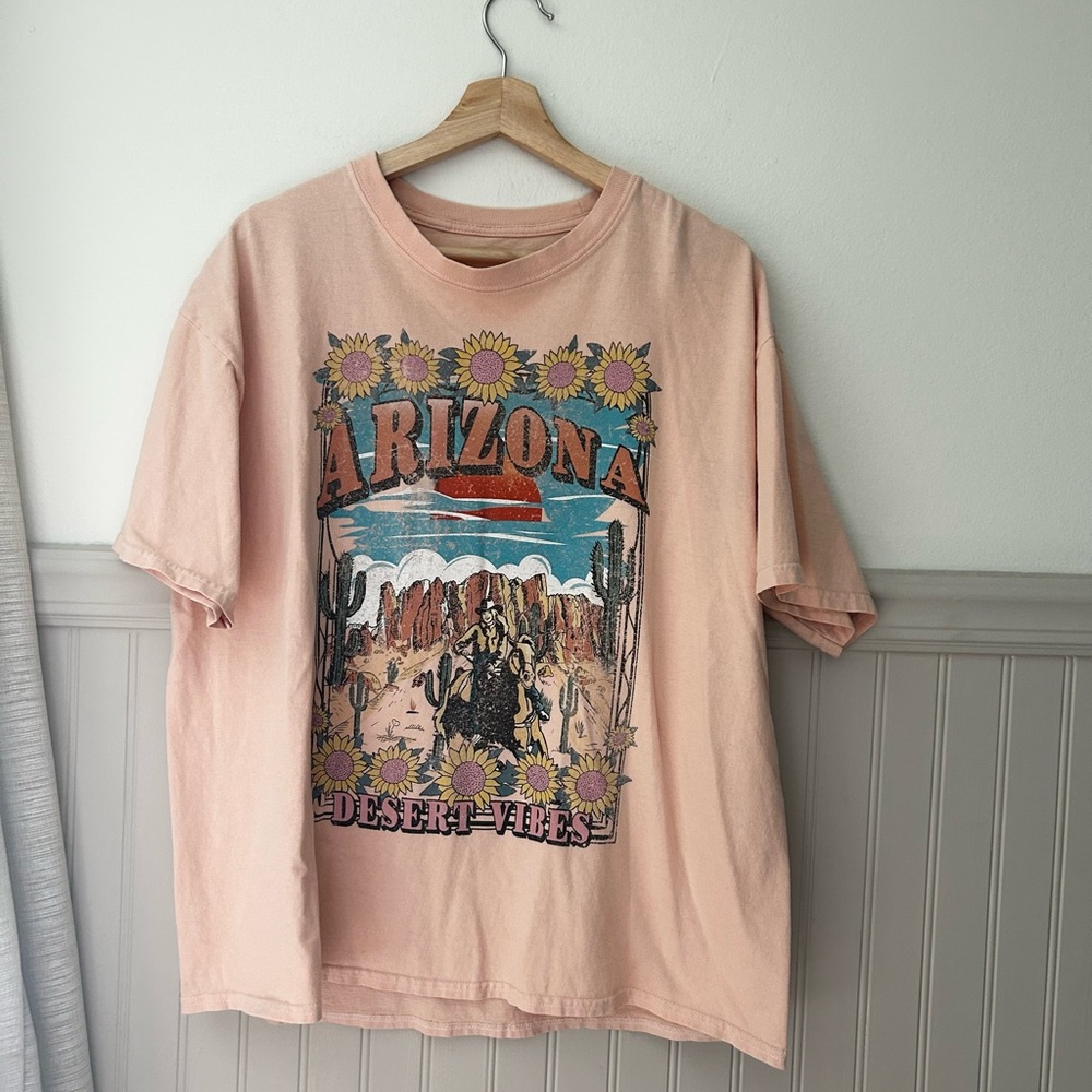 Full Tilt Tilly’s Size Large Peach Arizona Desert Vibes Graphic Tee - Picture 2 of 4